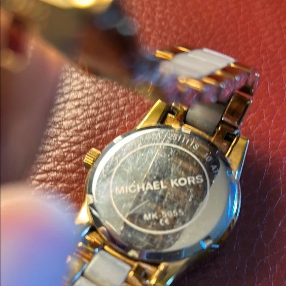 Michael Kors Gold and Cream Bracelet Watch - Picture 6 of 6